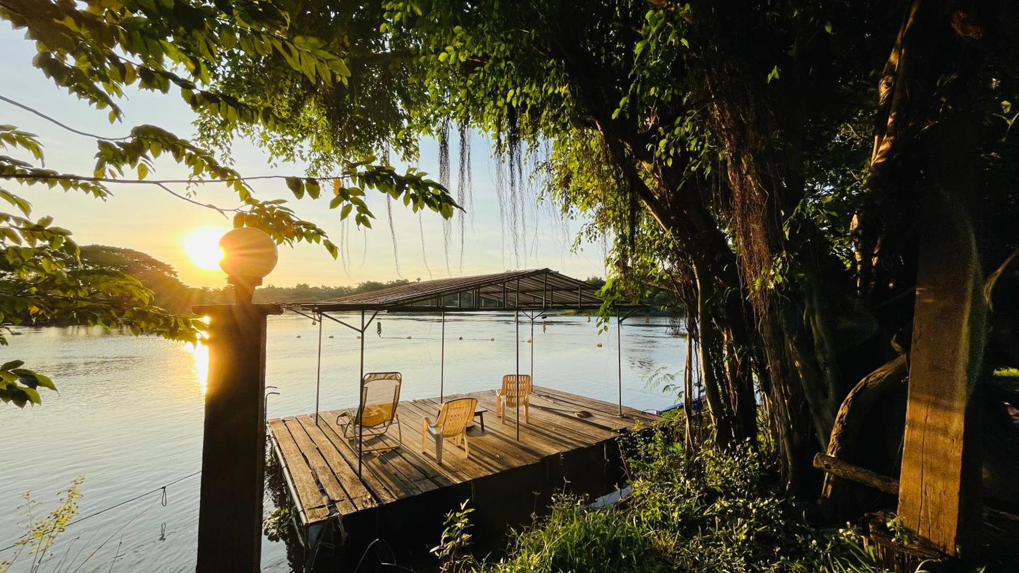 Moon River Resort Phimai Eksteriør billede