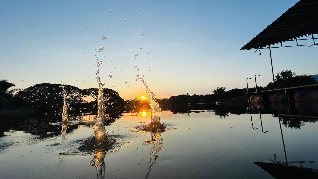 Moon River Resort Phimai Eksteriør billede